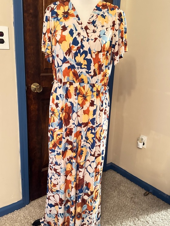 Gilli Dresses & Skirts - Gilli White Multicolor Floral Wrap-Front Maxi Dress